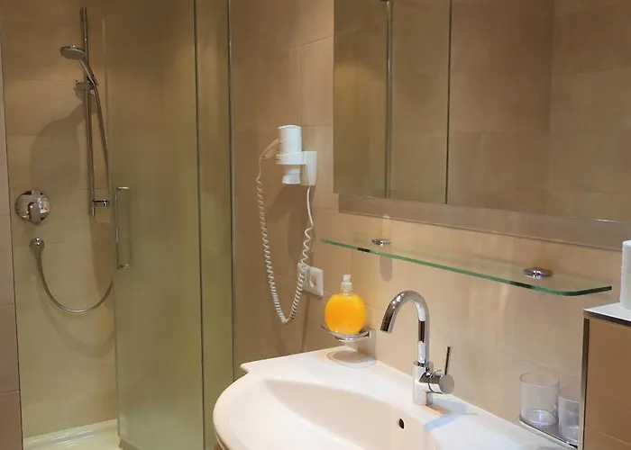 Haus Christina * سيرفاوس